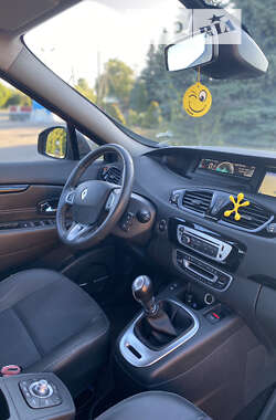 Минивэн Renault Scenic 2012 в Полтаве