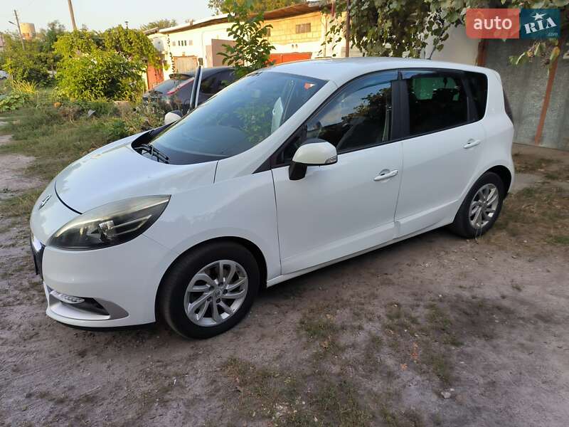 Минивэн Renault Scenic 2012 в Василькове