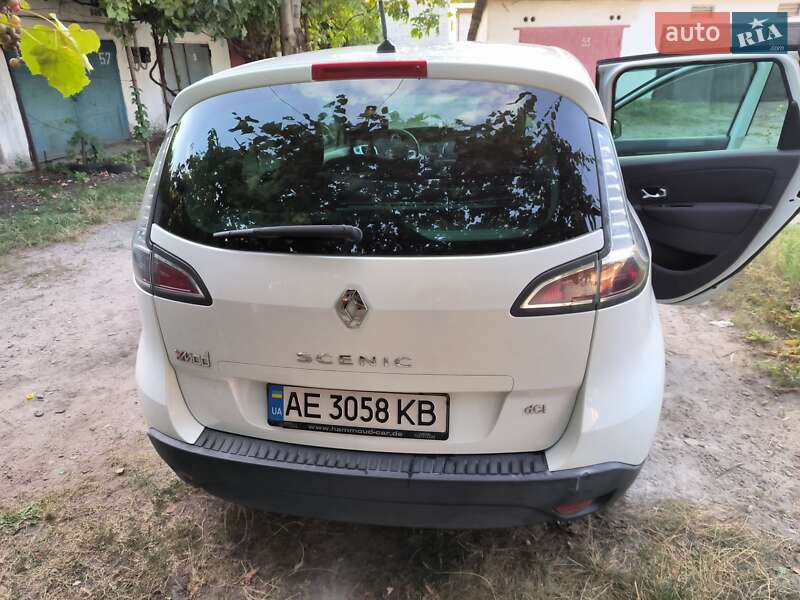 Минивэн Renault Scenic 2012 в Василькове