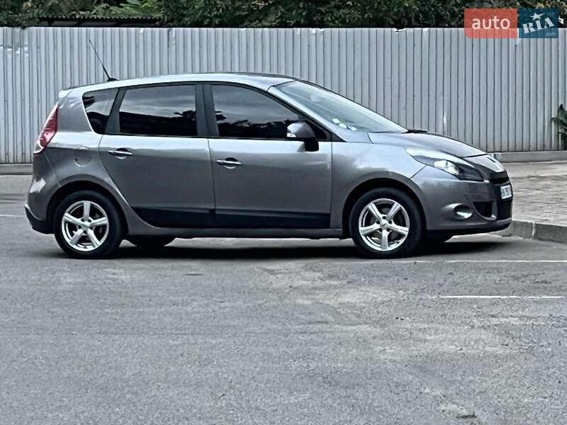 Renault Scenic 2009