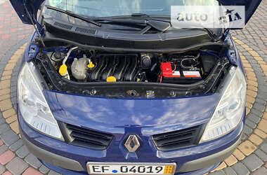 Минивэн Renault Scenic 2007 в Виннице