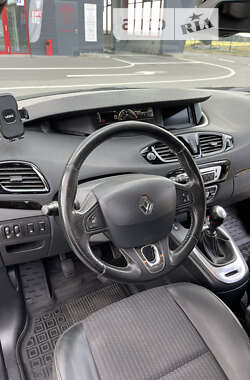 Минивэн Renault Scenic 2013 в Киеве