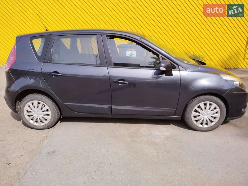Минивэн Renault Scenic 2010 в Житомире фото 5 Минивэн Renault Scenic 2010 в Житомире