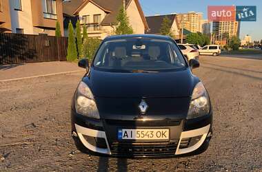 Минивэн Renault Scenic 2009 в 