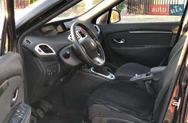 Минивэн Renault Scenic 2009 в 
