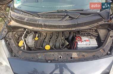 Минивэн Renault Scenic 2006 в 