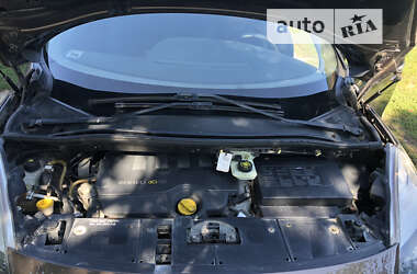 Минивэн Renault Scenic 2010 в 