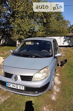 Минивэн Renault Scenic 2004 в Нововолынске