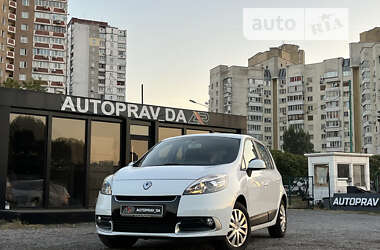 Минивэн Renault Scenic 2012 в Киеве