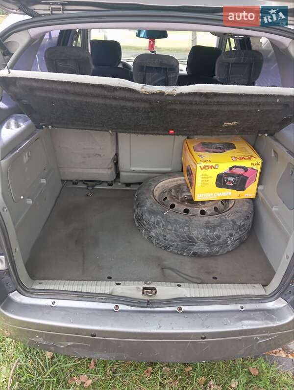 Минивэн Renault Scenic 2001 в Дрогобыче фото 19 Минивэн Renault Scenic 2001 в Дрогобыче