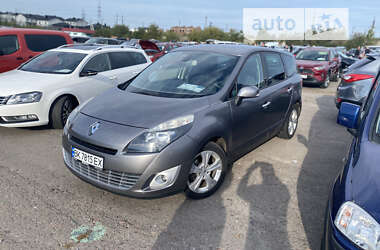 Мінівен Renault Scenic 2010 в Костопілі