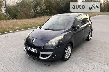 Мінівен Renault Scenic 2010 в Львові