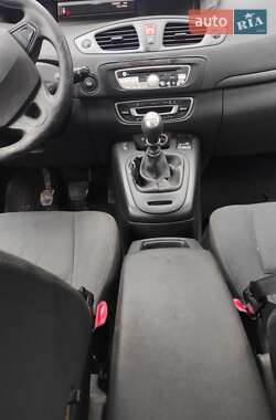 Минивэн Renault Scenic 2010 в Калуше