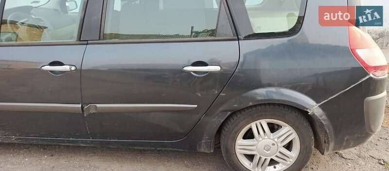 Мінівен Renault Scenic 2004 в Одесі