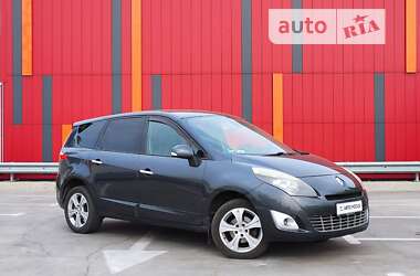 Минивэн Renault Scenic 2010 в Киеве