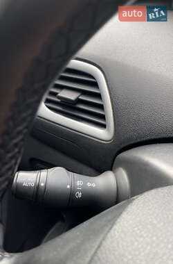 Минивэн Renault Scenic 2010 в 