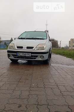 Мінівен Renault Scenic 2002 в Стрию