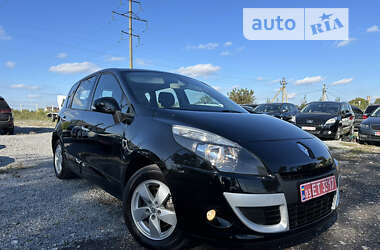 Минивэн Renault Scenic 2011 в Ровно