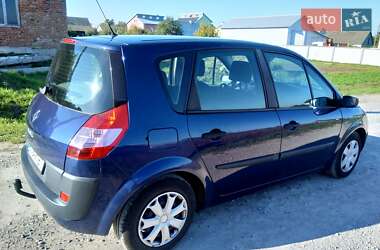 Минивэн Renault Scenic 2003 в 