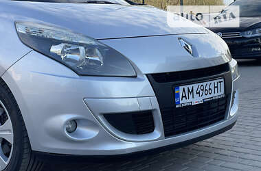 Минивэн Renault Scenic 2011 в Бердичеве