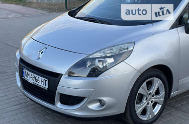 Минивэн Renault Scenic 2011 в Бердичеве