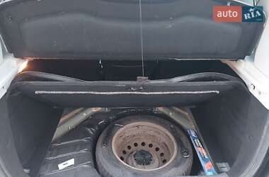 Минивэн Renault Scenic 2011 в 