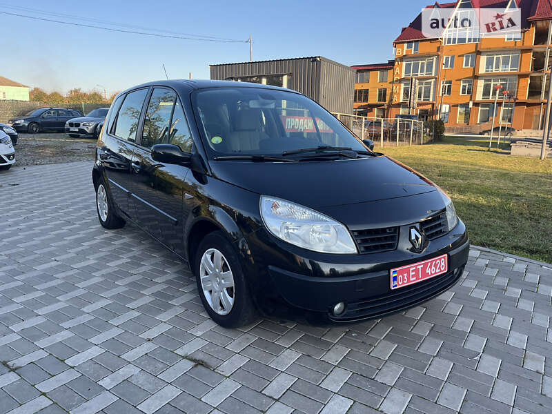 Минивэн Renault Scenic 2006 в Староконстантинове