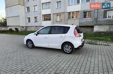 Минивэн Renault Scenic 2012 в Дубно