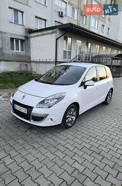 Мінівен Renault Scenic 2012 в Дубні