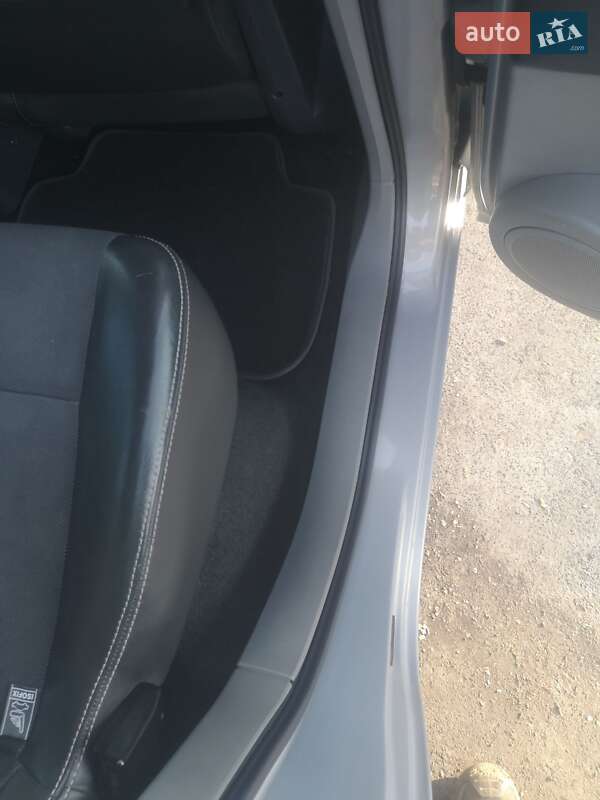 Минивэн Renault Scenic 2005 в Диканьке