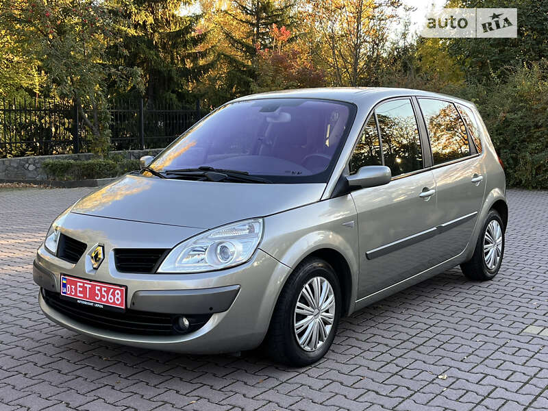 Минивэн Renault Scenic 2006 в Миргороде