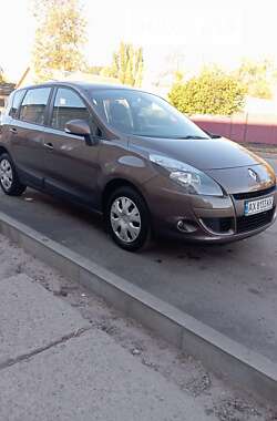 Минивэн Renault Scenic 2010 в Краснограде