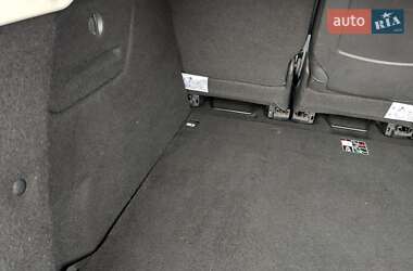 Минивэн Renault Scenic 2011 в 