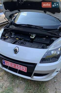 Минивэн Renault Scenic 2010 в Днепре