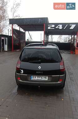 Минивэн Renault Scenic 2005 в 