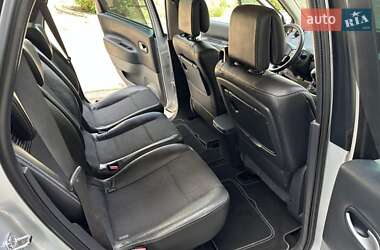 Минивэн Renault Scenic 2008 в 