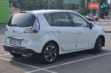 Минивэн Renault Scenic 2015 в Киеве