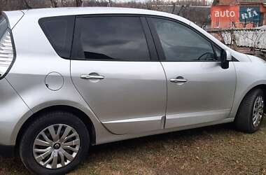 Мінівен Renault Scenic 2014 в Козятині