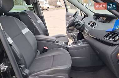 Минивэн Renault Scenic 2011 в Сумах