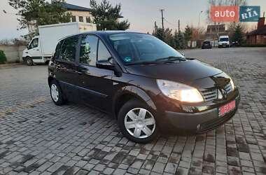 Мінівен Renault Scenic 2006 в Дубні