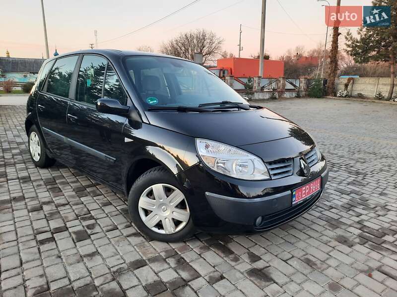 Мінівен Renault Scenic 2006 в Дубні