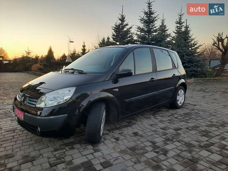 Мінівен Renault Scenic 2006 в Дубні