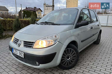 Минивэн Renault Scenic 2004 в Кременце