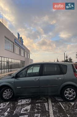 Мінівен Renault Scenic 2004 в Рівному