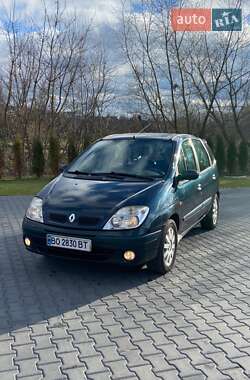 Минивэн Renault Scenic 2001 в Зборове