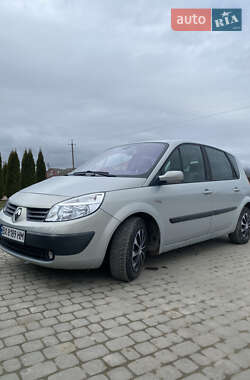 Минивэн Renault Scenic 2003 в Новой Ушице