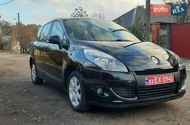 Мінівен Renault Scenic 2010 в Чернігові