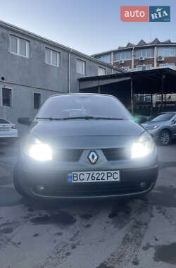 Мінівен Renault Scenic 2004 в Рівному