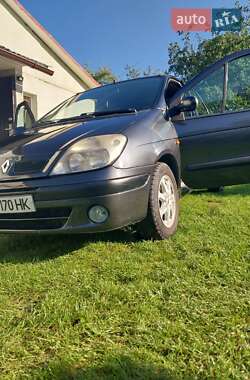 Минивэн Renault Scenic 2002 в 
