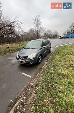 Минивэн Renault Scenic 2006 в Ровно